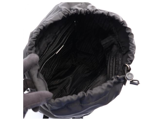 Saffiano Mochila Prada Re-Nylon Preto - vista 3