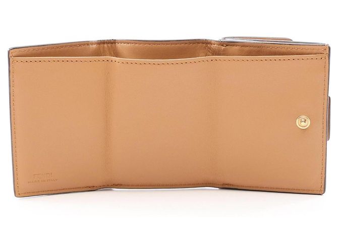 Cartera tri-fold Fendi Baguette FF Logo Beige - vista 3
