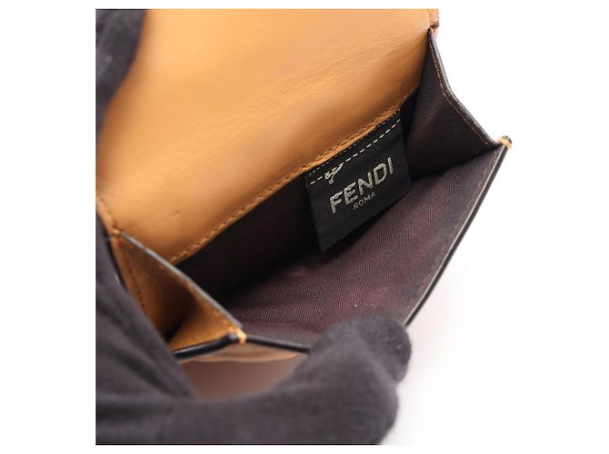 Cartera tri-fold Fendi Baguette FF Logo Beige - vista 4
