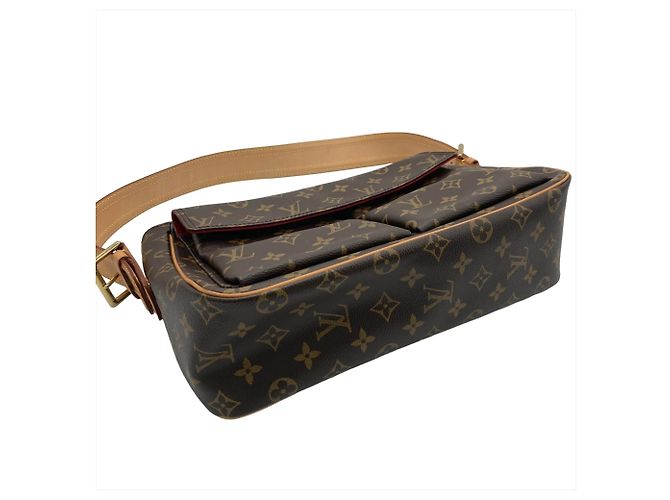 Borsa a tracolla Louis Vuitton Vivacite GM Marrone - vista 4