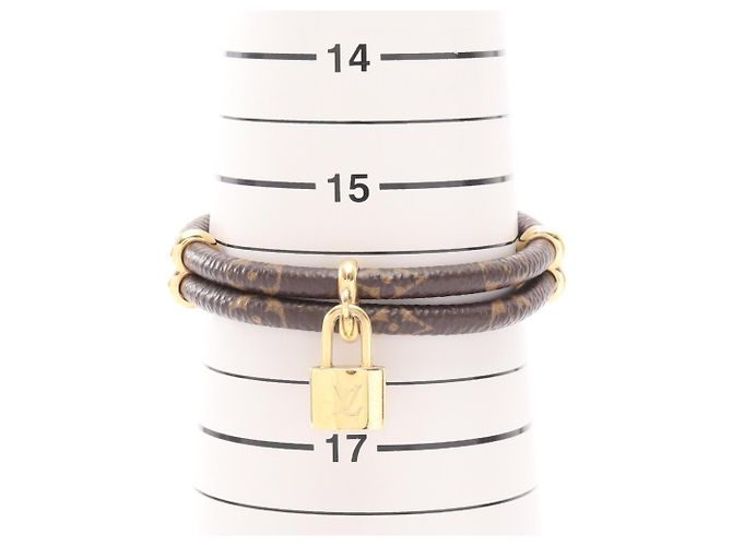 Bracelete Louis Vuitton Keep It Twice Monogram Marrom Dourado - vista 5