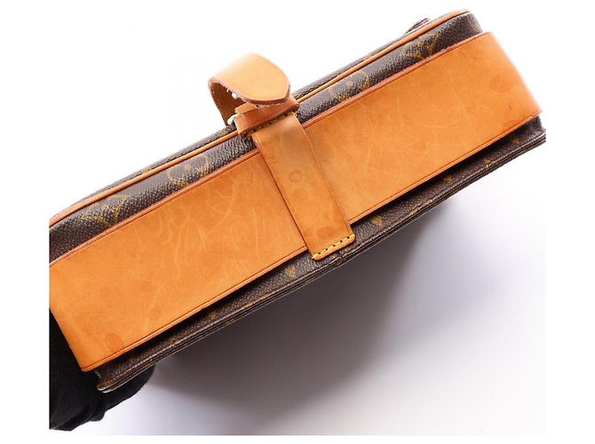 Louis Vuitton Monogram Cartouchiere GM Schultertasche Braun - Ansicht 10