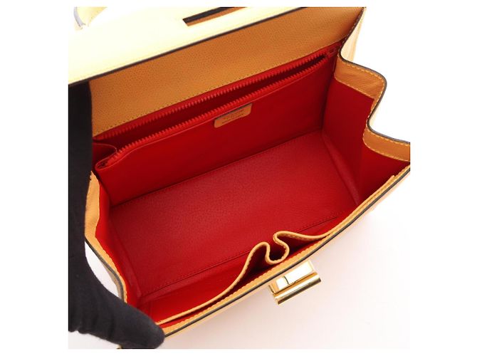 Céline Celine Turnlock 2-Way Handtasche Gelb - Ansicht 3