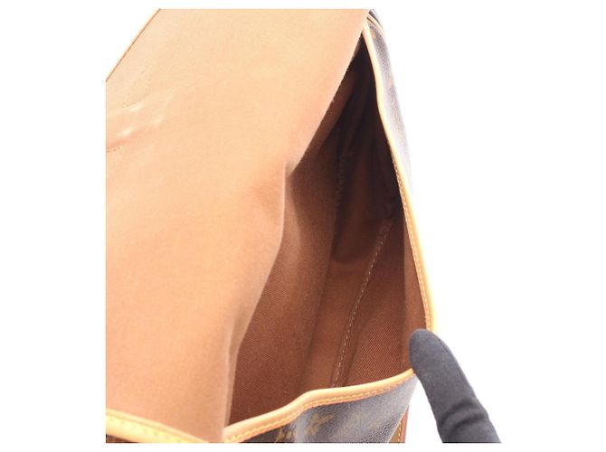 Louis Vuitton Saumur 30 Schultertasche Braun - Ansicht 3