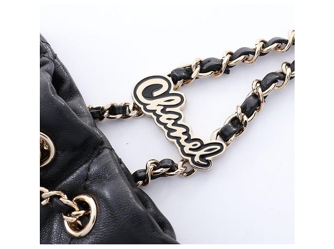 Zaino/Borsa Chanel Matelassé in pelle di agnello nera Nero - vista 8