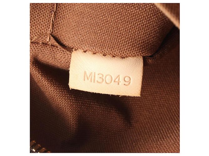 Bolsa de Ombro Louis Vuitton Thames PM Monogram Marrom - vista 5