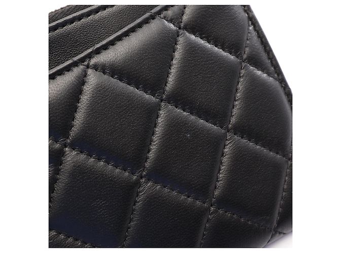 Borsa/Pouch Chanel Matelassé in pelle d'agnello nera Nero - vista 11