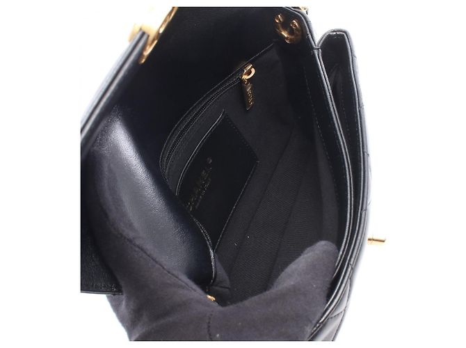 Chanel Matelassé Small Flap Schultertasche Schwarz - Ansicht 3