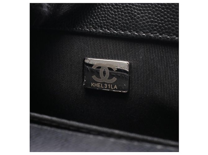 Borsa a tracolla Chanel Boy Small in nero - vista 5