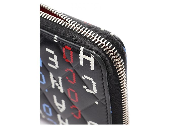 Portafoglio lungo rotondo Chanel Typography Matelassé Nero Multicolore - vista 9