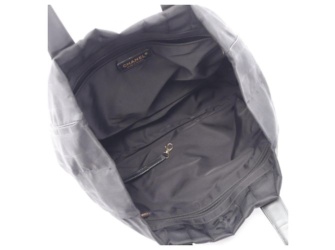 Borsa Tote Chanel New Travel Line MM Nero - vista 3
