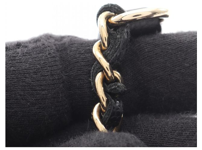 Borsa a tracolla Chanel Matelassé Black Nero - vista 12