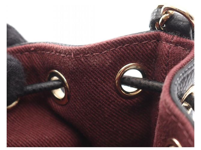 Borsa a tracolla Chanel Matelassé Black Nero - vista 6