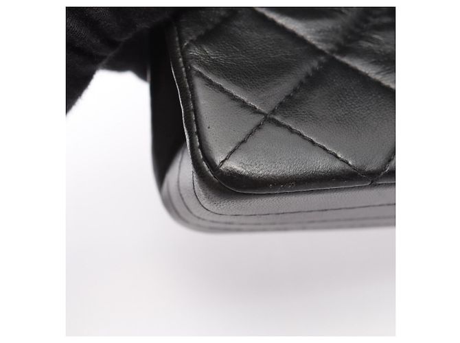 Timeless Chanel Matelassé Schultertasche Schwarz - Ansicht 13