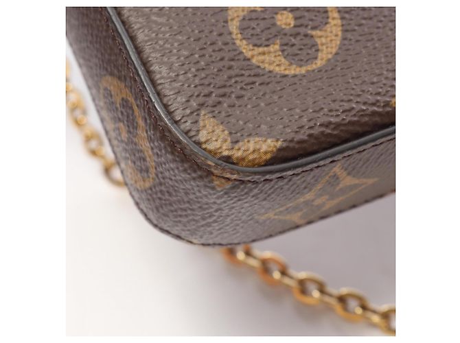 Borsa a tracolla Louis Vuitton Pochette Felicie Monogram Fuchsia Marrone Fuschia Monogramma - vista 9