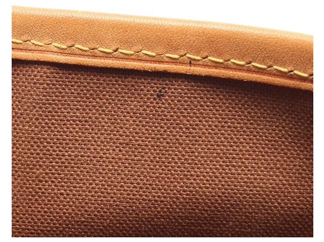 Bolso de hombro horizontal Louis Vuitton Batignolles Castaño Monograma - vista 6