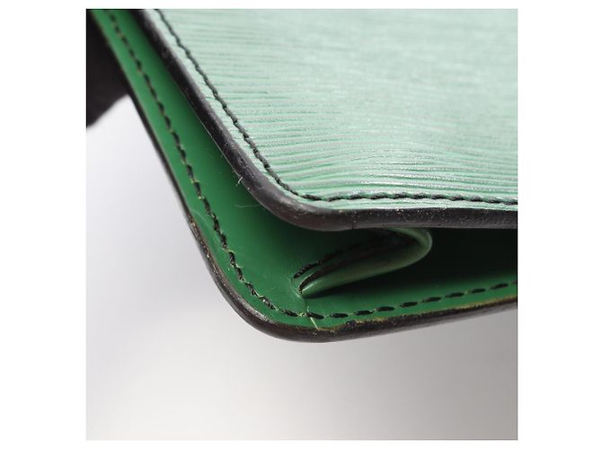 Bolsa Clutch Portedocument Sénateur Louis Vuitton Verde - vista 9