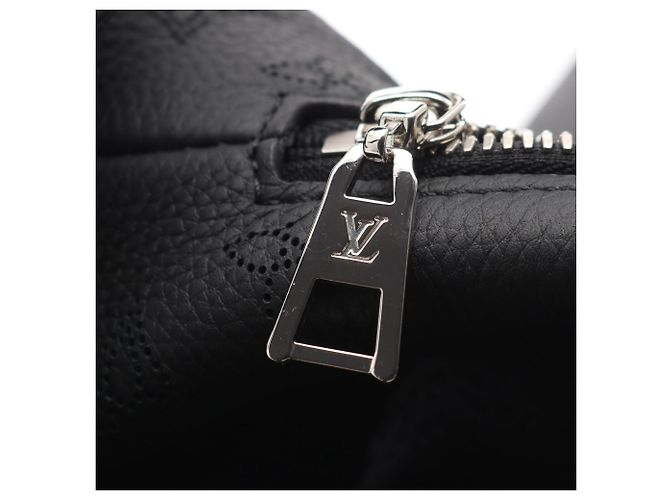 Bolso de hombro Louis Vuitton Whynot MM Negro - vista 7