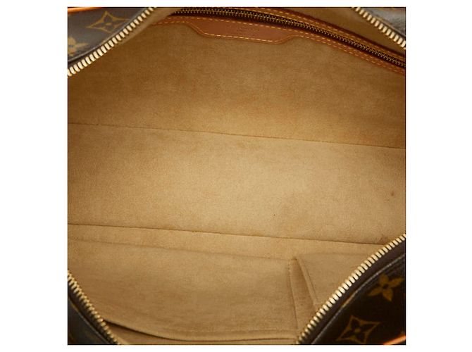 Bolsa Louis Vuitton Monogram Cite GM Marrom - vista 9