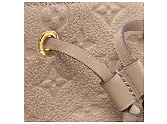 Louis Vuitton Montsouris PM Rucksack/Handtasche Beige Grau - Ansicht 9