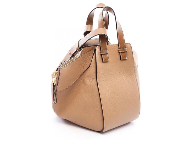 Loewe Hammock Pequena Bolsa 2-Way Marrom Bege - vista 2