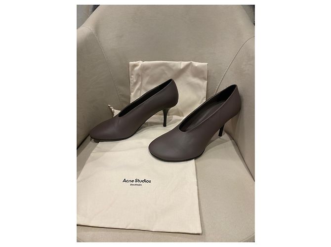 Acne Studios Décolleté in Nappa – Earthy Brown – Taglia 39 – Nuove Marrone - vista 3