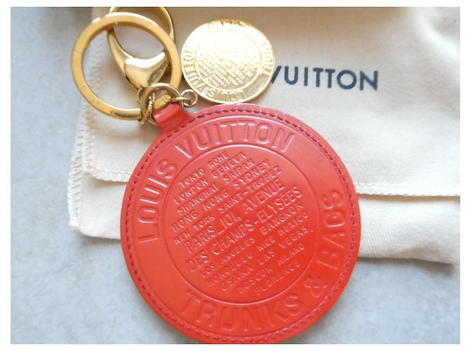 Louis Vuitton Portachiavi in pelle rossa Charm da borsa Rosso - vista 2