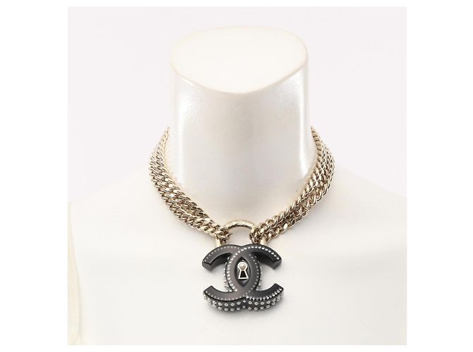 Chanel D22C Coco Mark Padlock Motif Double Choker Negro Blanco Dorado - vista 5