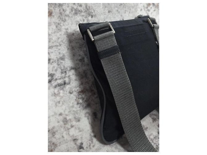 Sacoche Prada en nylon noir - vue 9
