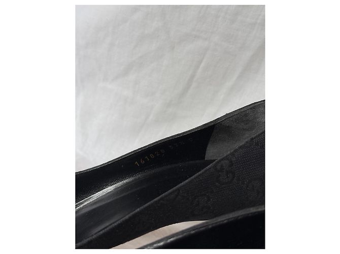 Gucci GG Monogramm-Canvas-Pumps mit Web-Detail Schwarz - Ansicht 6
