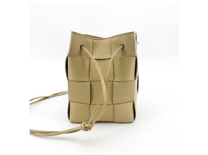 Bottega Veneta Cassette in pelle Beige - vista 3