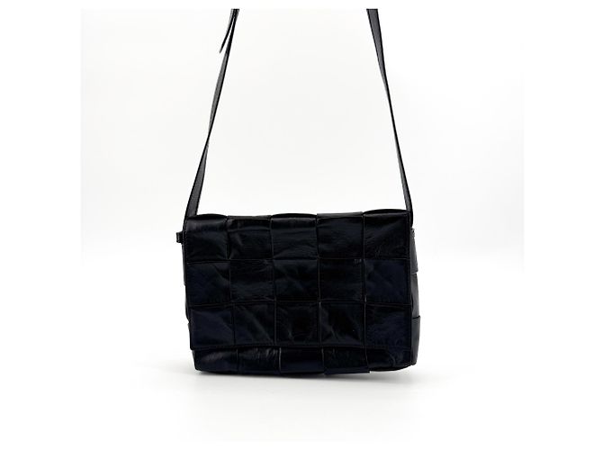 Bottega Veneta Brick Cassette Maxi Intrecciato Leather Small Nero - vista 2