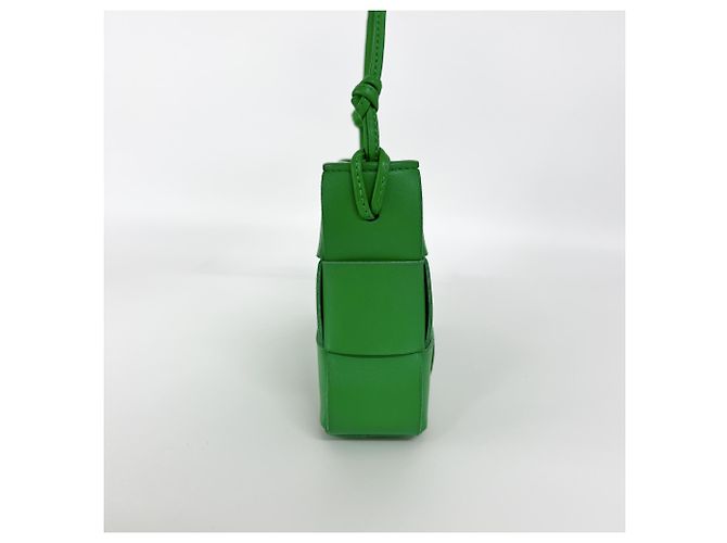 Mini in pelle Intrecciato Cassette Maxi di Bottega Veneta Verde - vista 4