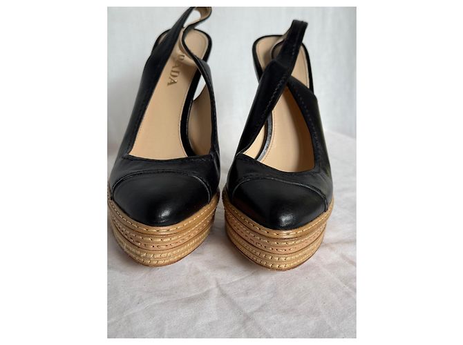 Prada Black Leather S/S 2009 Runway Heels Pointed Toe Platform Slingback - view 5