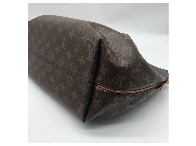 Louis Vuitton Turenne Monogram MM Marrom - vista 3