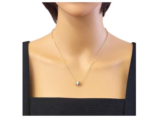 Collar Boucheron Quatre Whites Dorado - vista 2