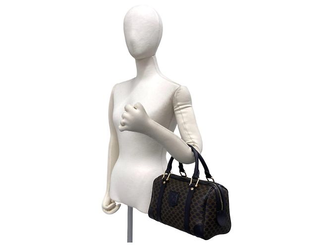 16 Céline Celine Vintage Macadam Mini Boston Bag aus Leder mit Blazon-Logo-Muster Braun Schwarz - Ansicht 2