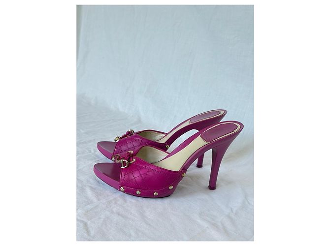 Mules em couro acolchoado rosa Christian Dior - vista 3