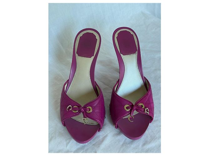 Mules em couro acolchoado rosa Christian Dior - vista 6