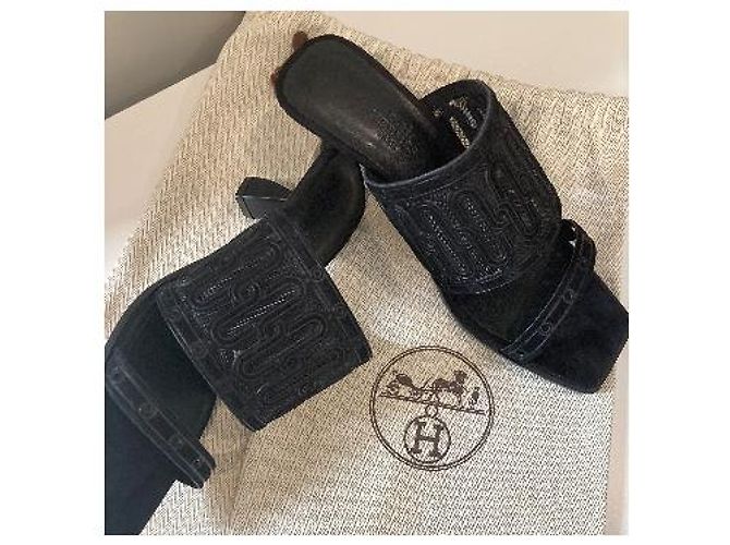 Eleganter Hermès Joia 55 Sandale Schwarz - Ansicht 2