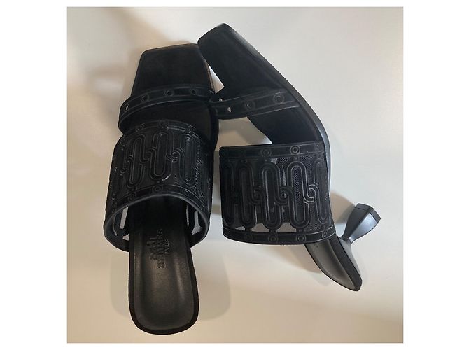 Eleganter Hermès Joia 55 Sandale Schwarz - Ansicht 9