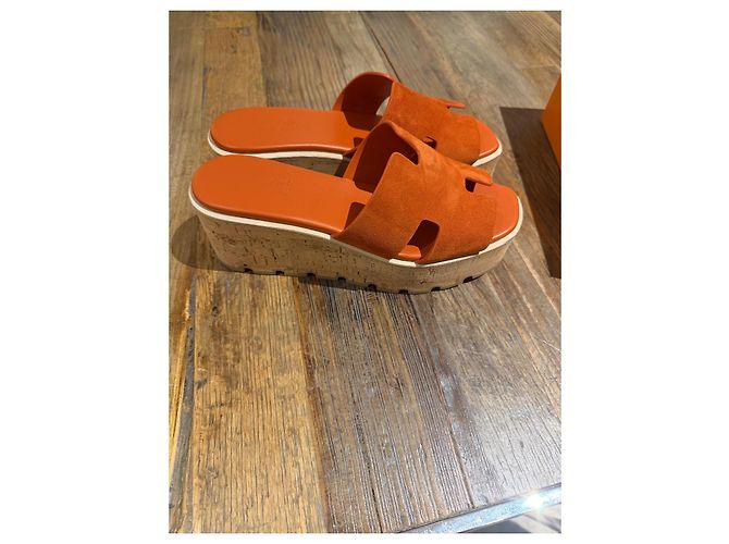 Hermès Chypre Keilabsatz-Sandalen in Orange - Ansicht 3