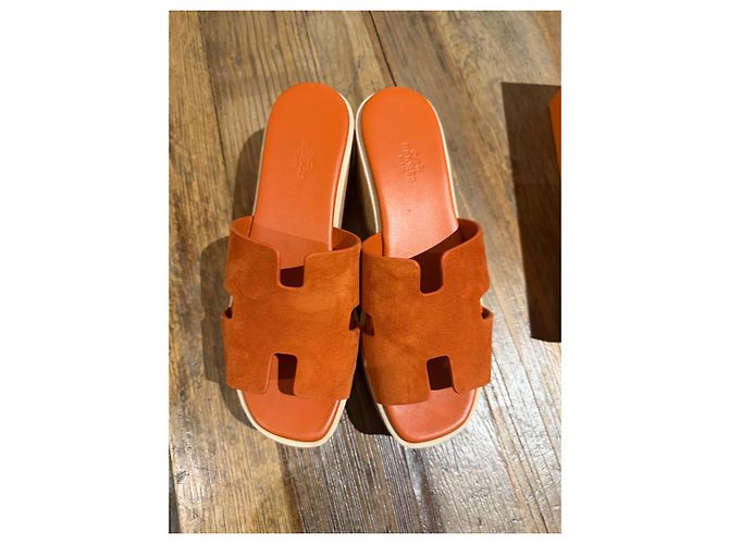 Hermès Chypre Keilabsatz-Sandalen in Orange - Ansicht 9