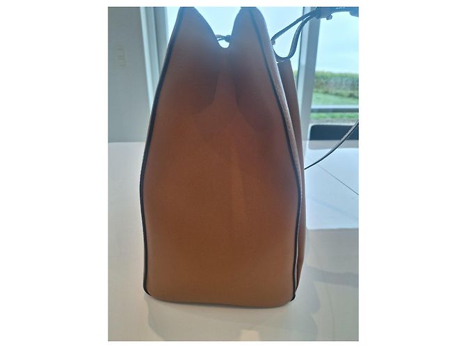 Lancel Lison Bolso Grande de Piel Camello - vista 10