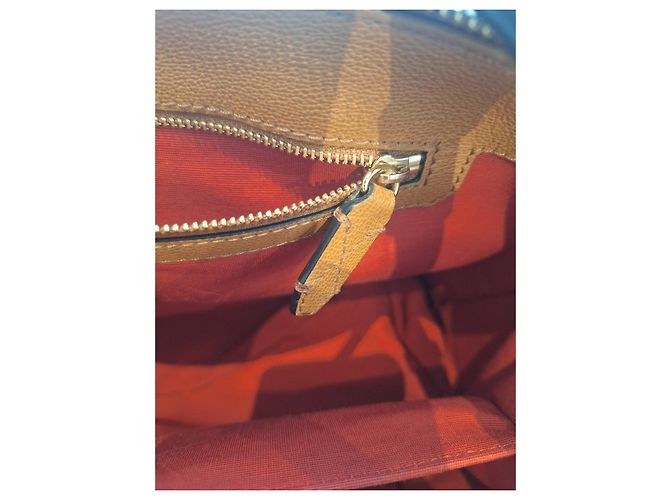 Lancel Lison Bolso Grande de Piel Camello - vista 8