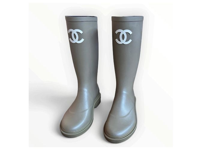 Chanel CC Rubber Rain Boots Beige - view 15