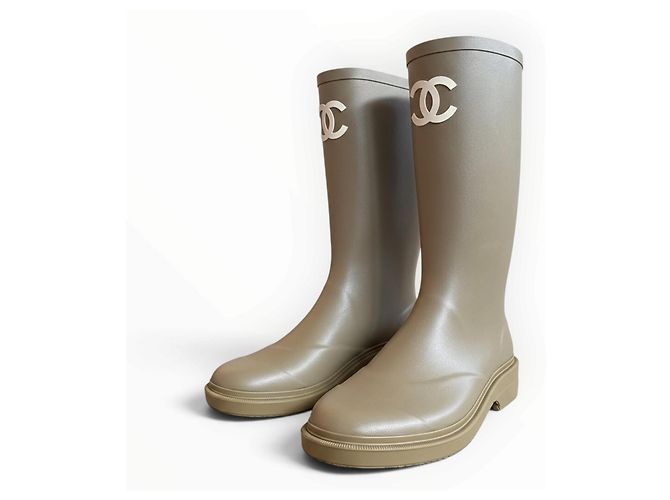 Chanel CC Rubber Rain Boots Beige - view 2