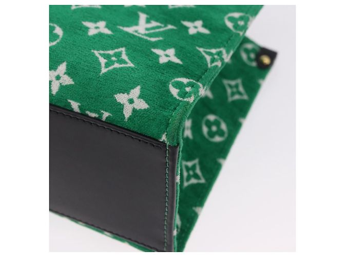 LOUIS VUITTON Monogram Jacquard Velvet On the Go PM Green M46216 - vista 15