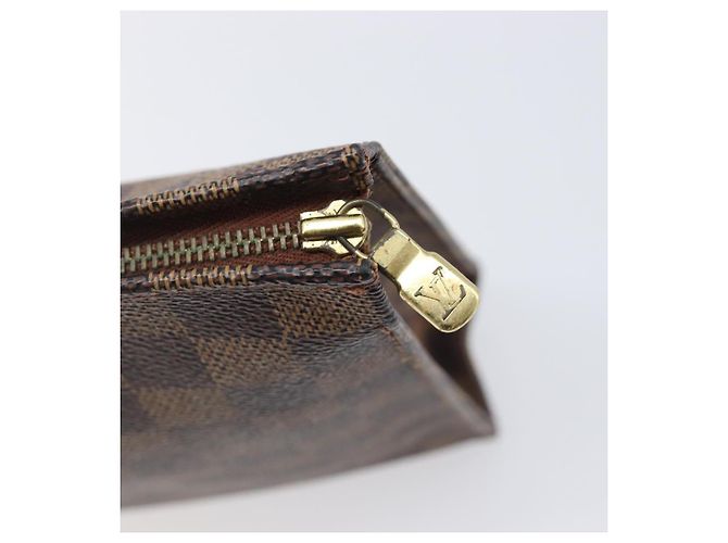 LOUIS VUITTON Damier Ebene Poche Toilette 26 Pouch N47543 LV - vista 9