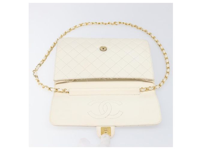 CHANEL Matelasse Chain Shoulder Bag Lamb Skin White Gold CC - vista 15